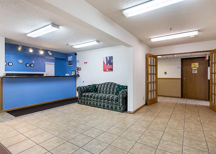 Hotel 6-kewanee, Il