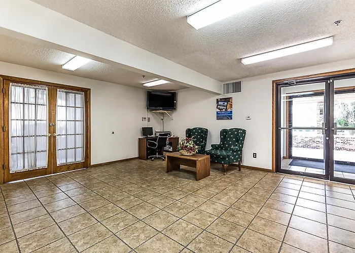 6-kewanee, Il 4* Kewanee