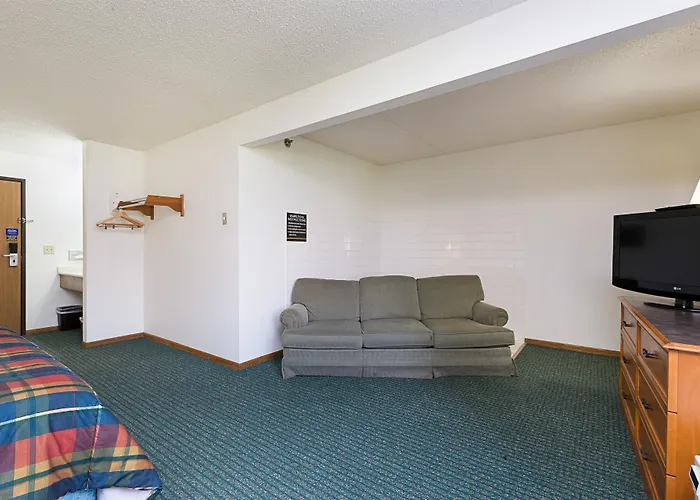 6-kewanee, Il Hotel