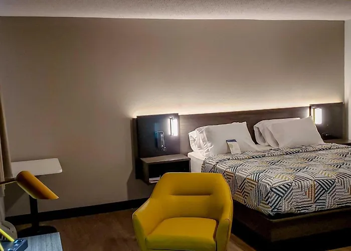 Hotel 6-kewanee, Il