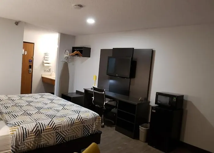 6-kewanee, Il 4* Kewanee
