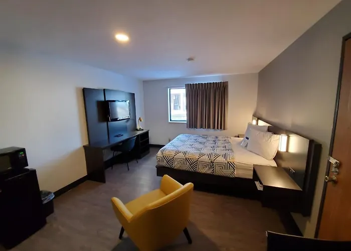 Hotel 6-kewanee, Il 4*